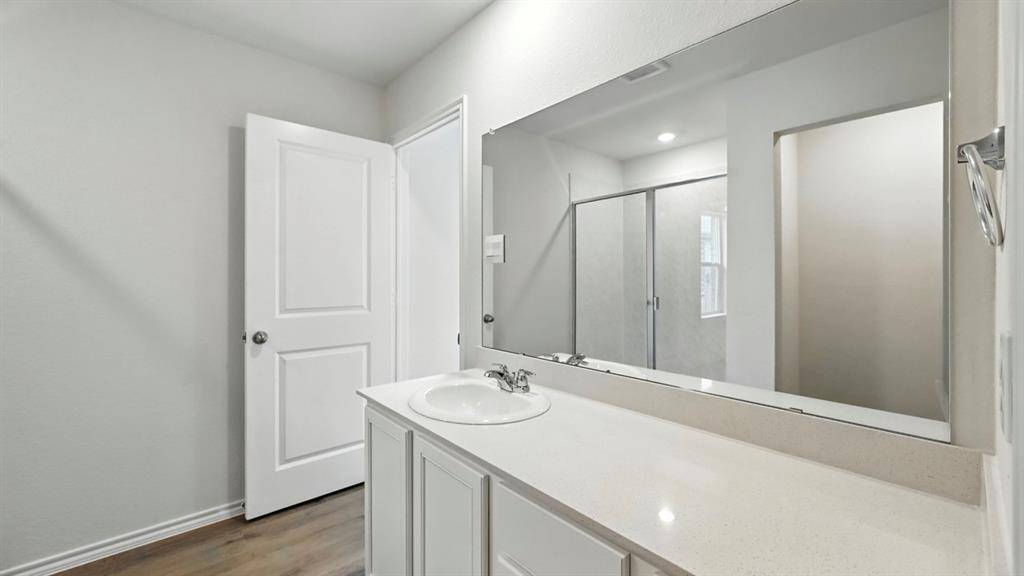 Sherman, TX 75090,932 Jefferson Way