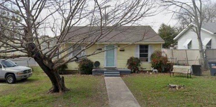 Fort Worth, TX 76116,5074 Mayfair Street