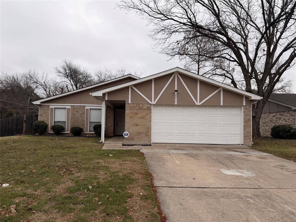 Arlington, TX 76006,2011 Lavon Creek Lane