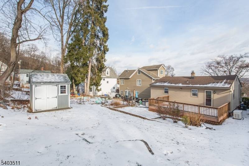 Dover Town, NJ 07801,18 Grant St