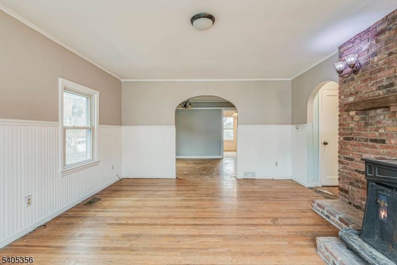 Newton Town, NJ 07860,105 Lake Ave