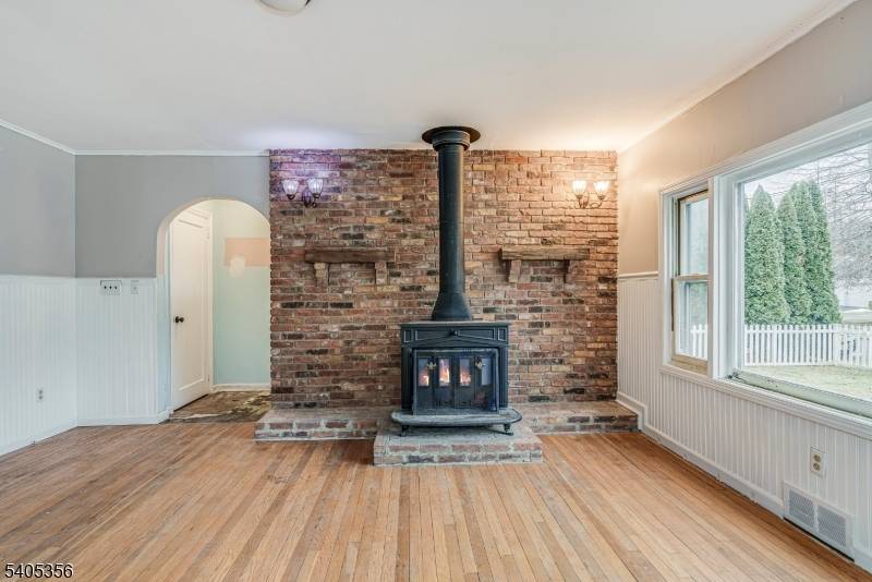 Newton Town, NJ 07860,105 Lake Ave