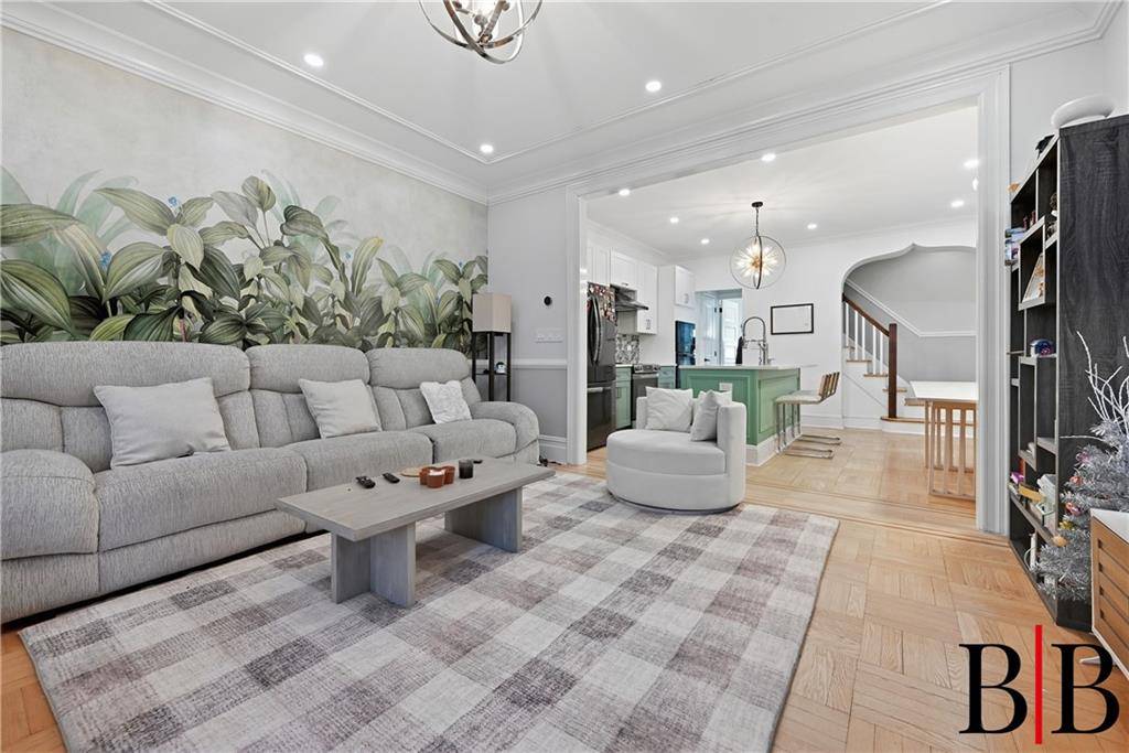 Brooklyn, NY 11234,2042 East 37th ST