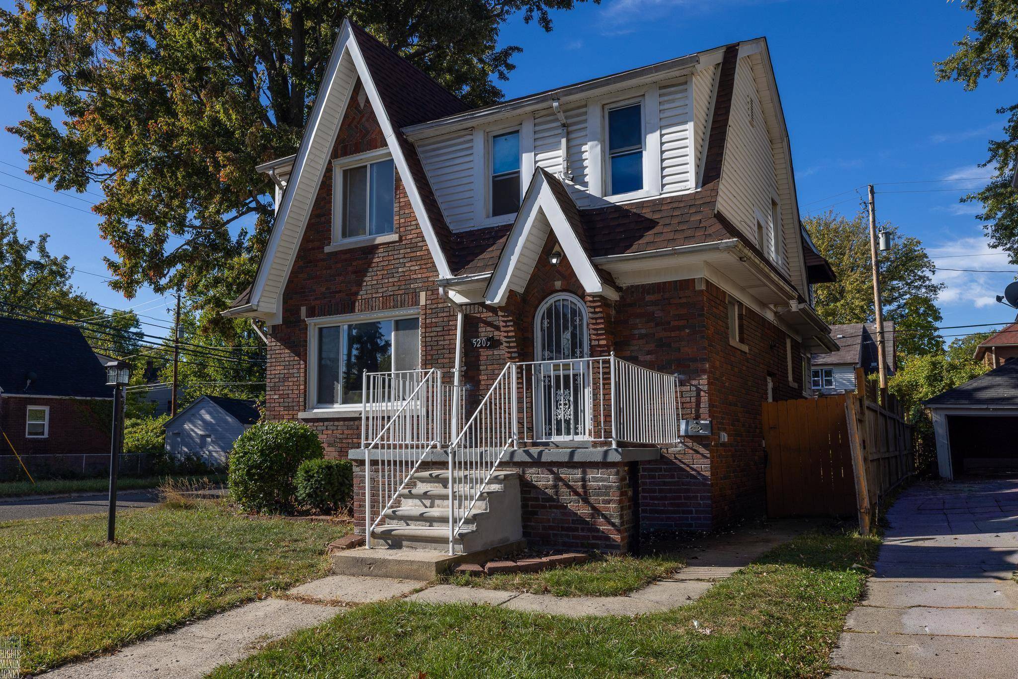 Detroit, MI 48224,5203 Devonshire RD