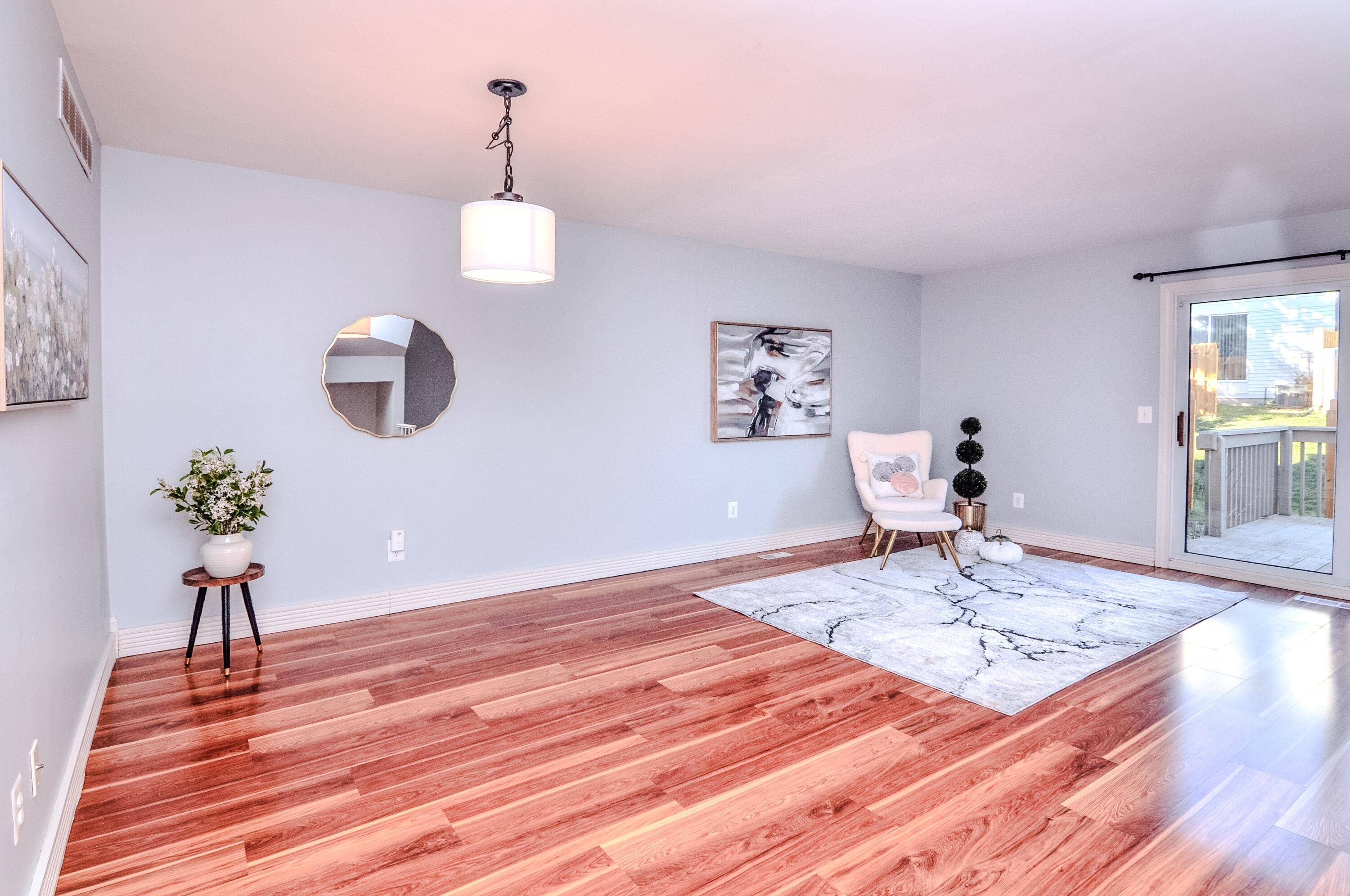 Ann Arbor, MI 48105,3418 Burbank DR