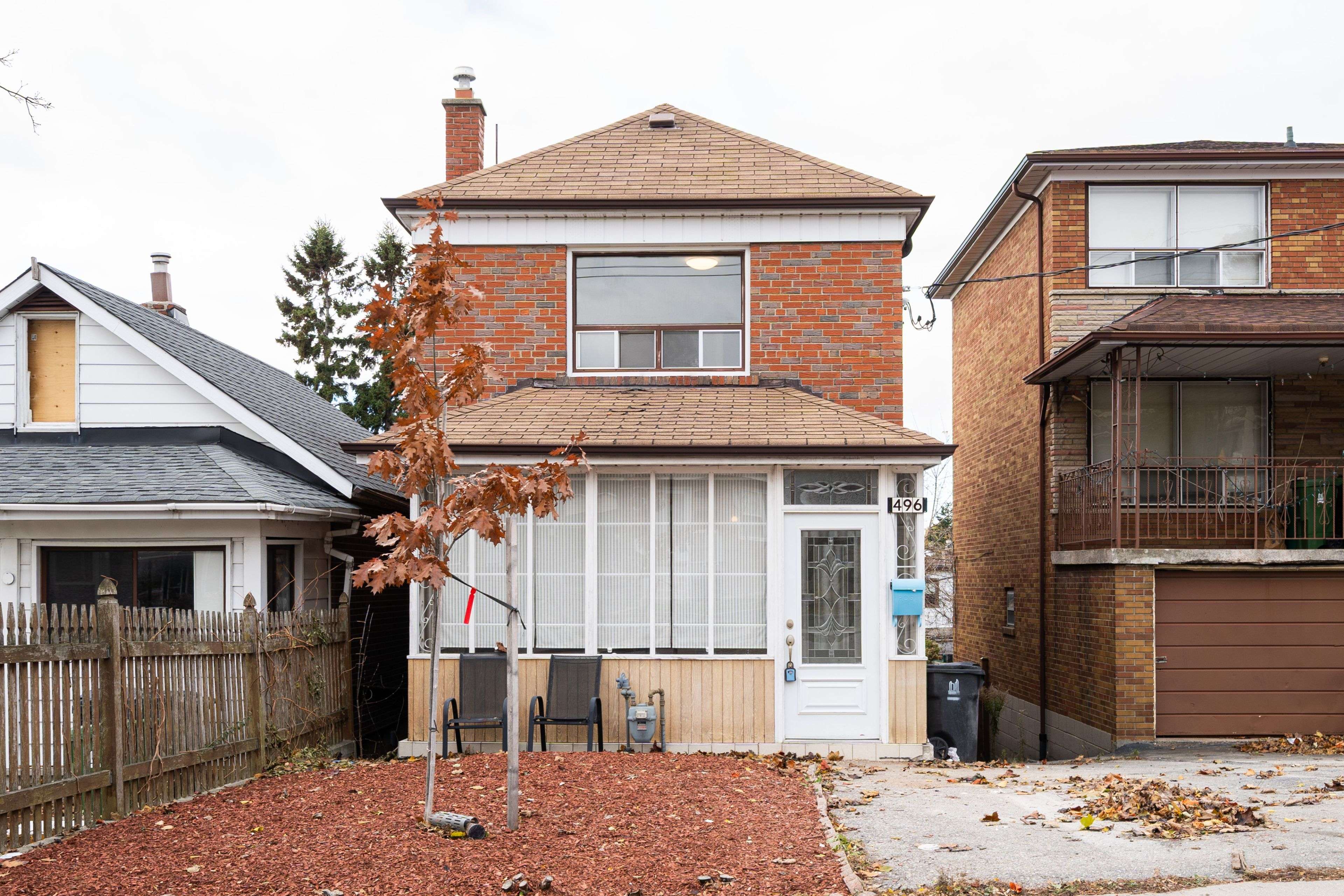 Toronto C03, ON M6E 3L5,496 Northcliffe BLVD #Main & 2nd