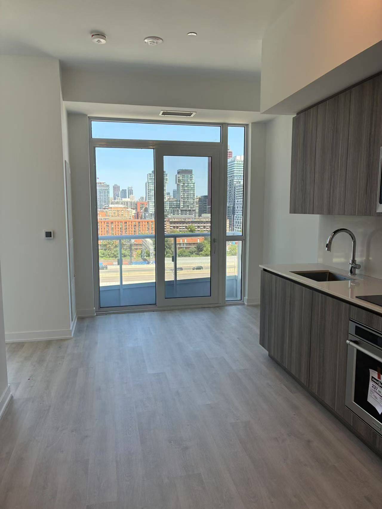 Toronto C08, ON M5A 0Y5,15 richardson ST #1103