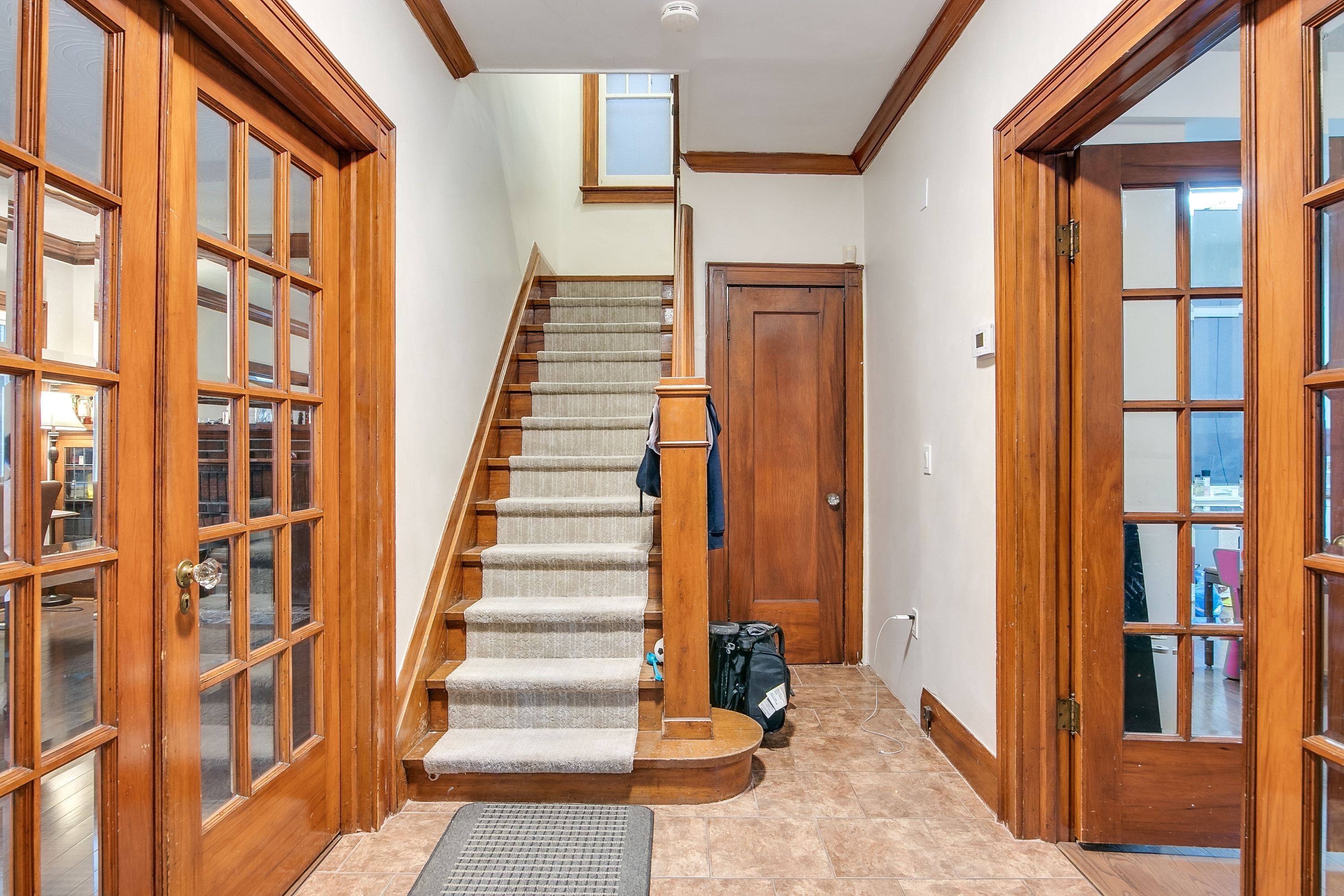 Toronto C03, ON M5P 2C3,114 Colin AVE