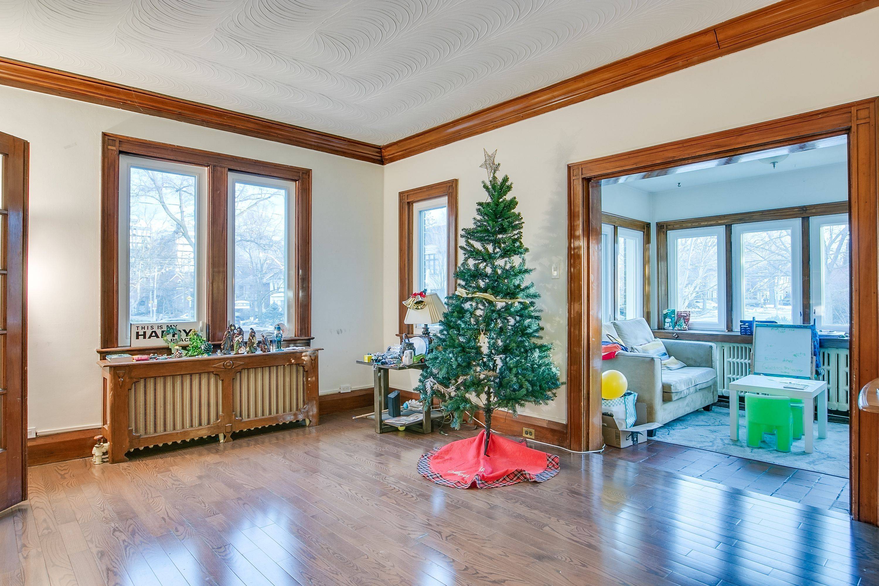 Toronto C03, ON M5P 2C3,114 Colin AVE