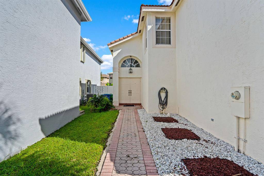 Miramar, FL 33027,16255 SW 26th St