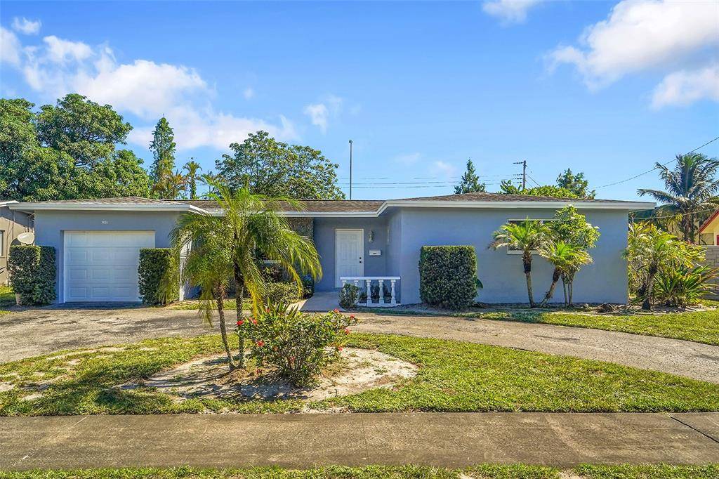 Lauderhill, FL 33313,1420 NW 52 ave