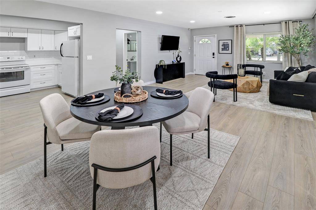 Oakland Park, FL 33334,131 NE 55th St