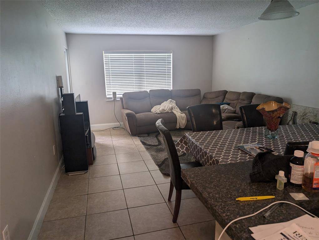 Deerfield Beach, FL 33064,4334 NW 9th Ave #7-2D