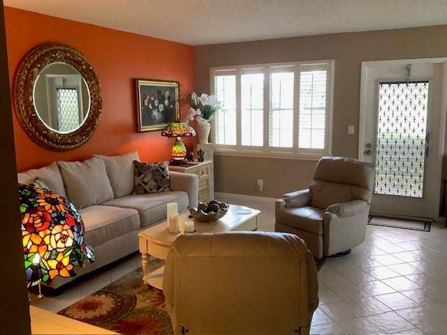 Deerfield Beach, FL 33442,1001 Newport G #1001