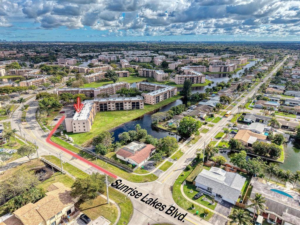 Sunrise, FL 33322,10466 Sunrise Lakes Blvd #312