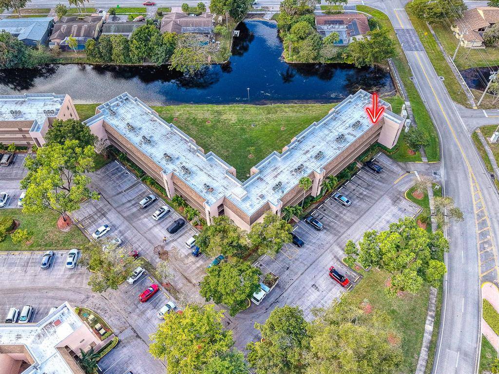 Sunrise, FL 33322,10466 Sunrise Lakes Blvd #312