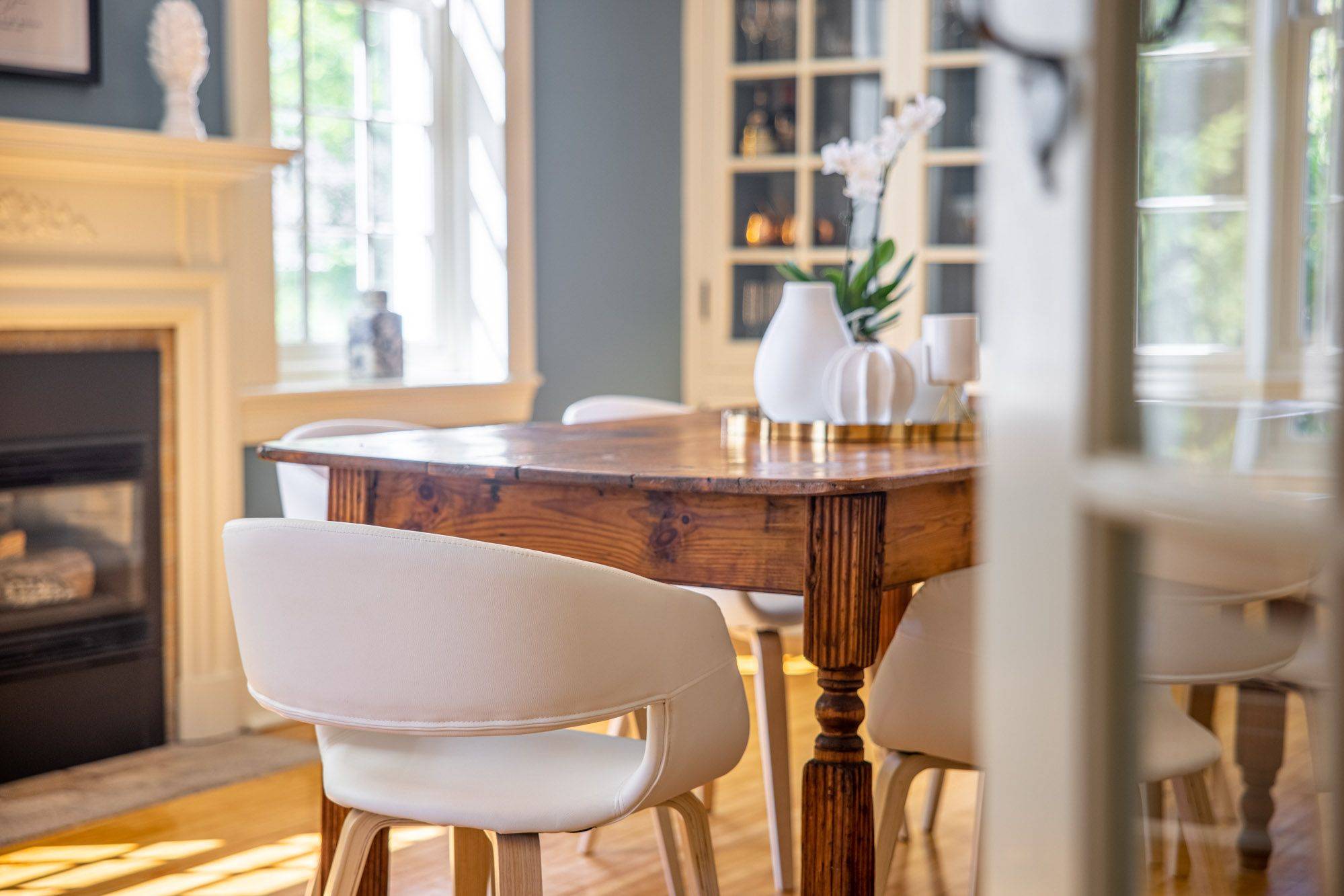 Aurora, ON L4G 6J6,220 Old Yonge ST