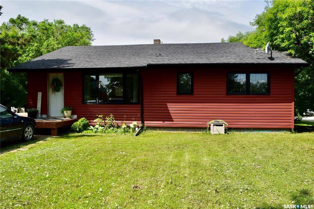 Manor, SK S0C 1R0,6 Main STREET