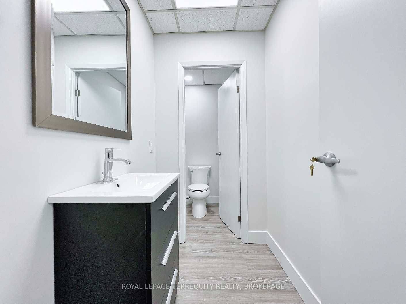 Toronto W09, ON M9P 2C1,160 The Westway N/A #16D