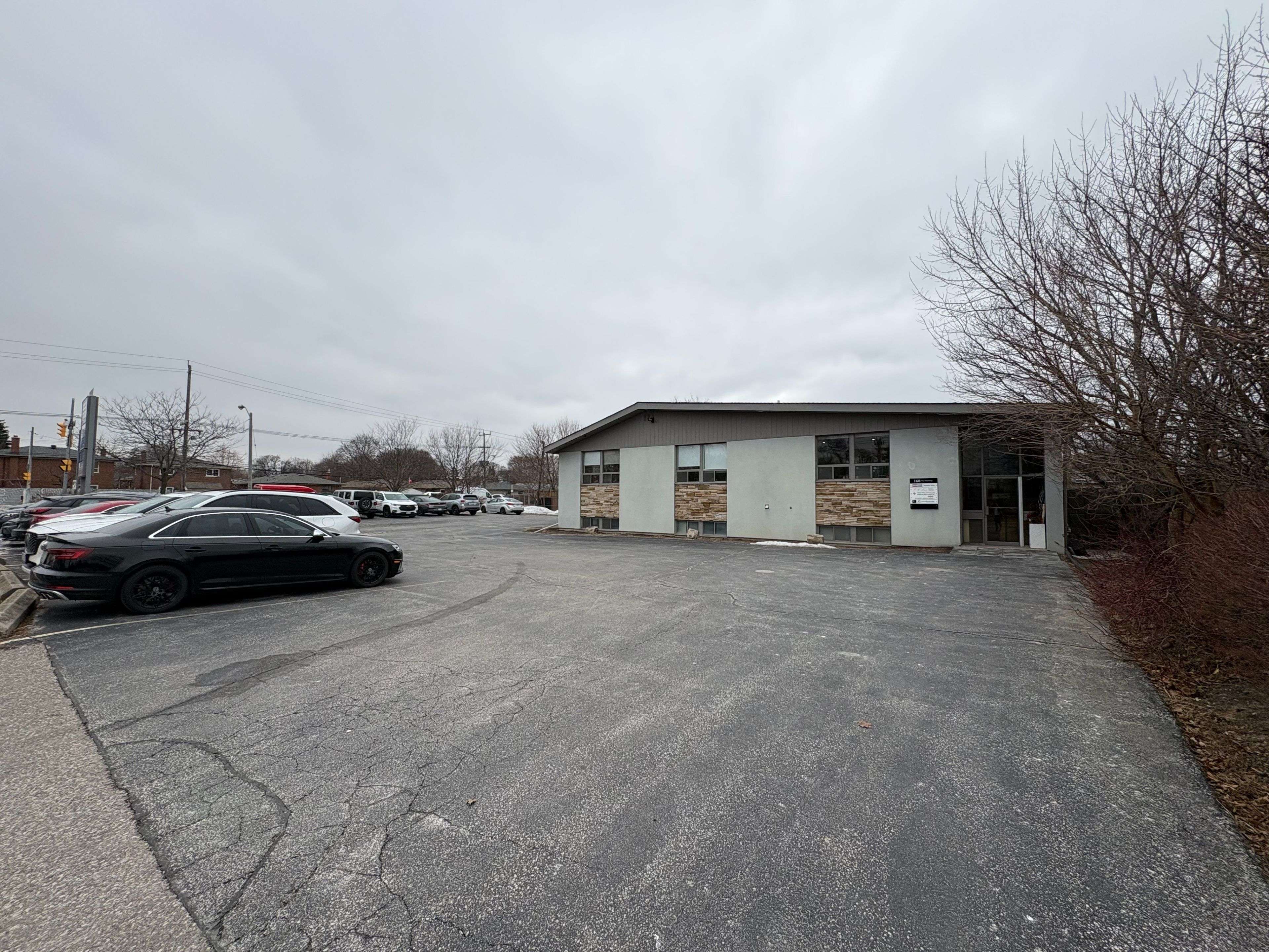 Toronto W09, ON M9P 2C1,160 The Westway N/A #16D