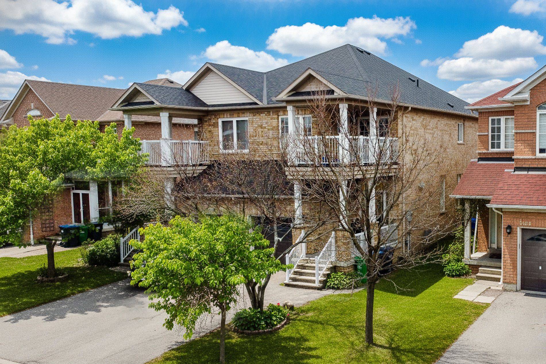 Mississauga, ON L5M 7E7,5680 Longboat AVE