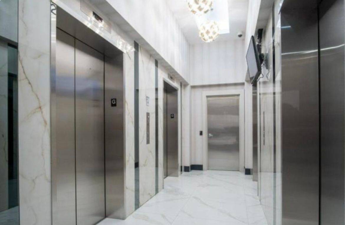 Mississauga, ON L5B 0E9,4070 Confederation Pkwy #501