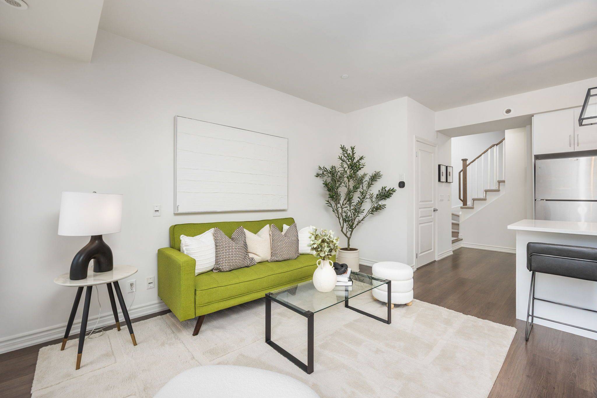 Toronto W06, ON M8W 0A9,125 Long Branch AVE #14