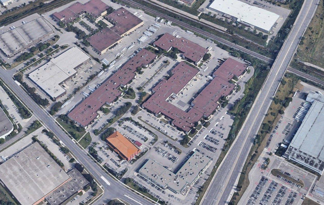 Mississauga, ON L5N 2M2,6535 Millcreek DR #13-23