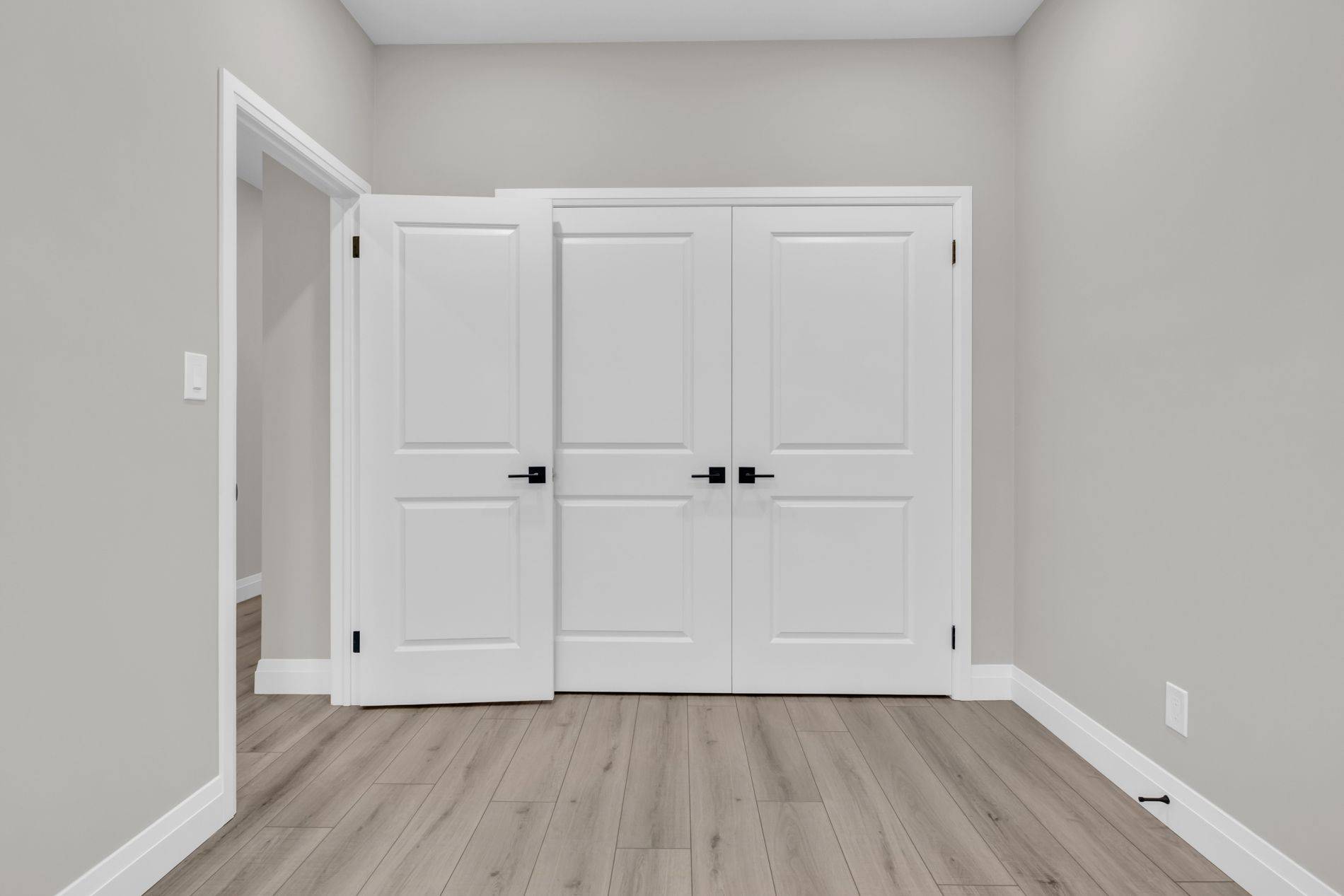 Woolwich, ON N3B 0G3,29 Weymouth ST #18