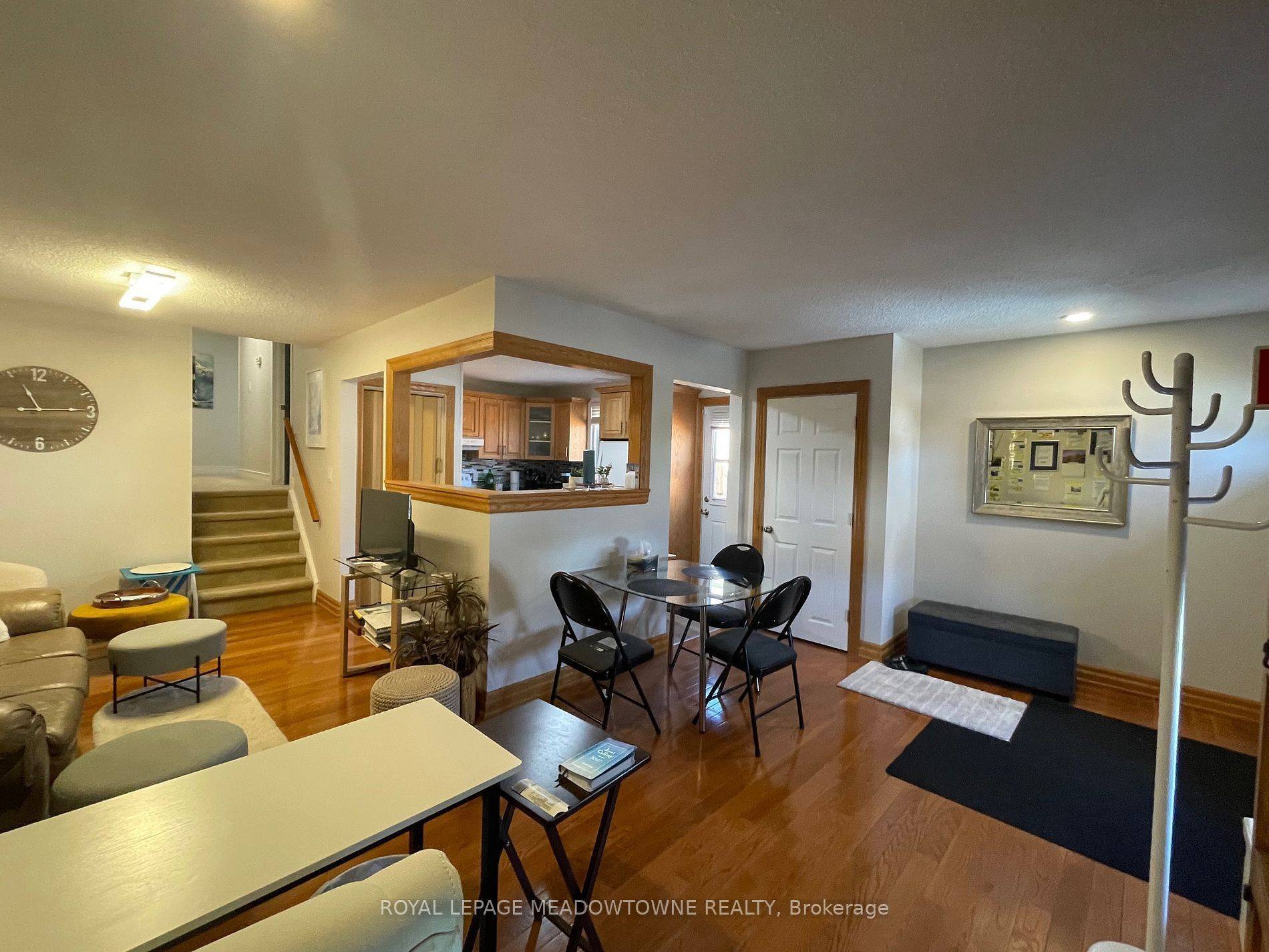 Niagara Falls, ON L2G 7L1,7010 Bonnie ST