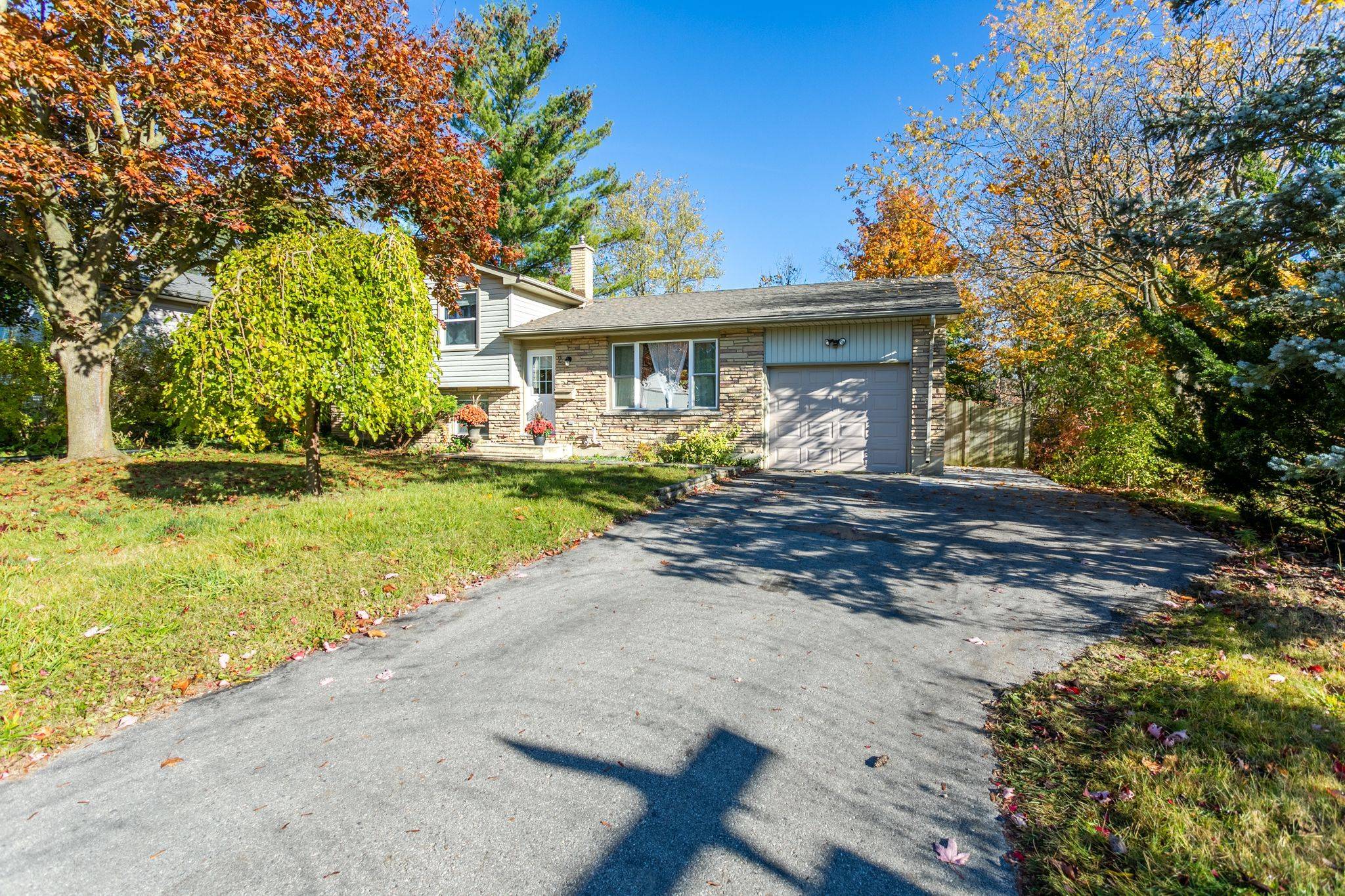 St. Thomas, ON N5P 2J4,2 Northwood PL