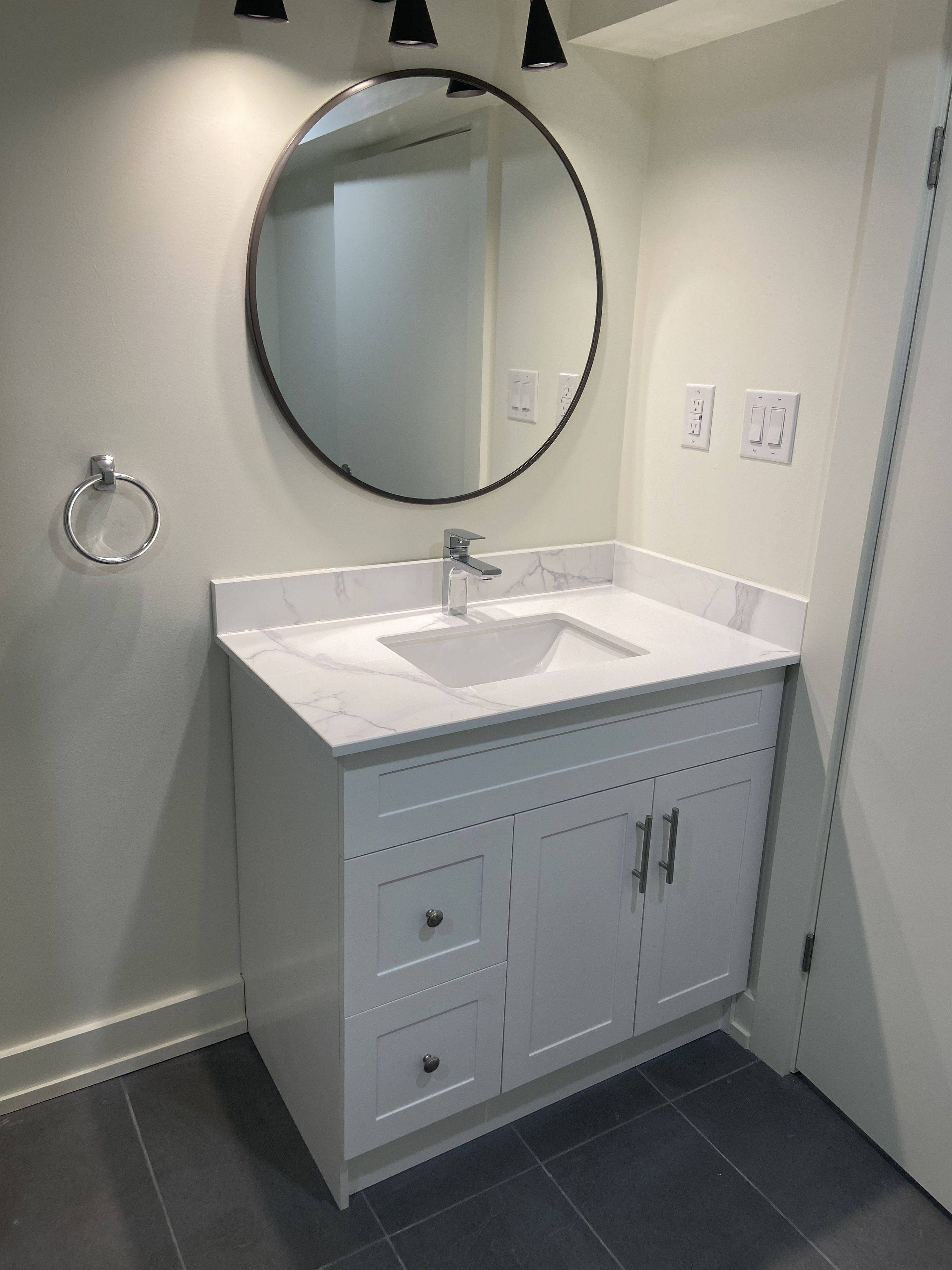 St. Catharines, ON L2M 6K1,10 Cindy DR #LOWER