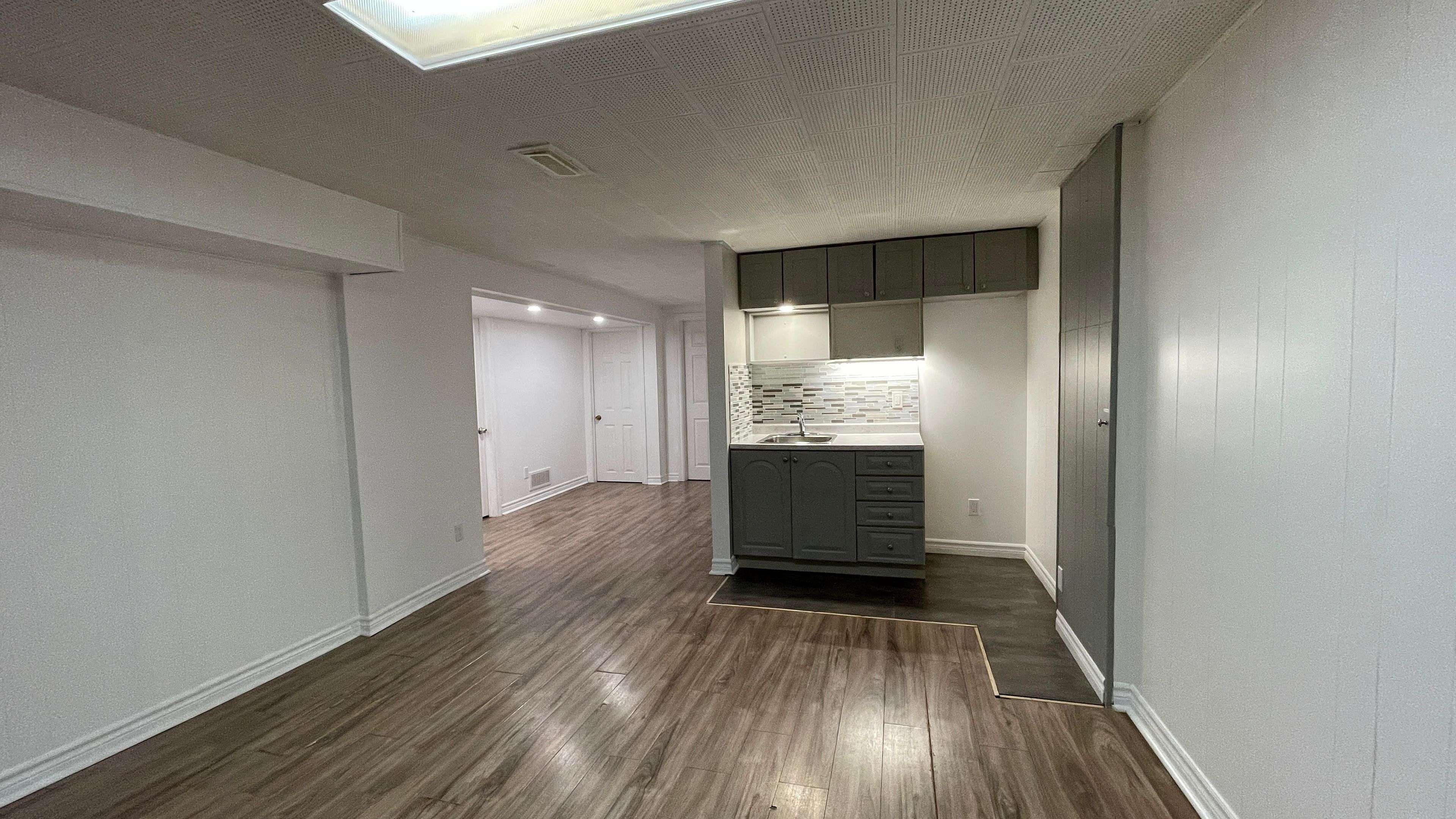 Elmvale Acres And Area, ON K1G 3G2,2197 Urbandale DR