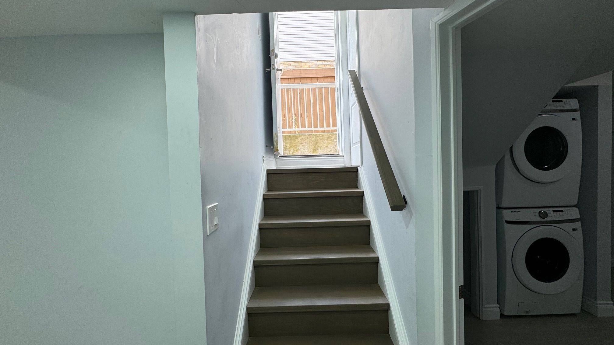 Kitchener, ON N2E 3V6,505 Bridlewreath CT #BSMT