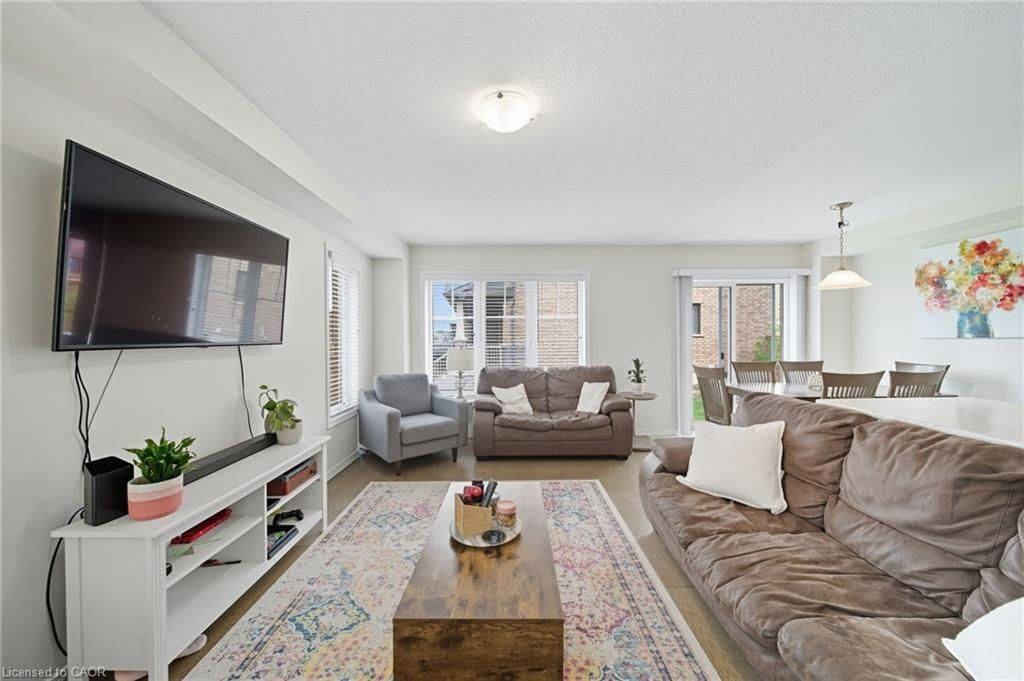 Haldimand, ON N3W 0E1,176 Maclachlan AVE