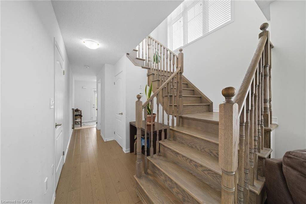 Haldimand, ON N3W 0E1,176 Maclachlan AVE