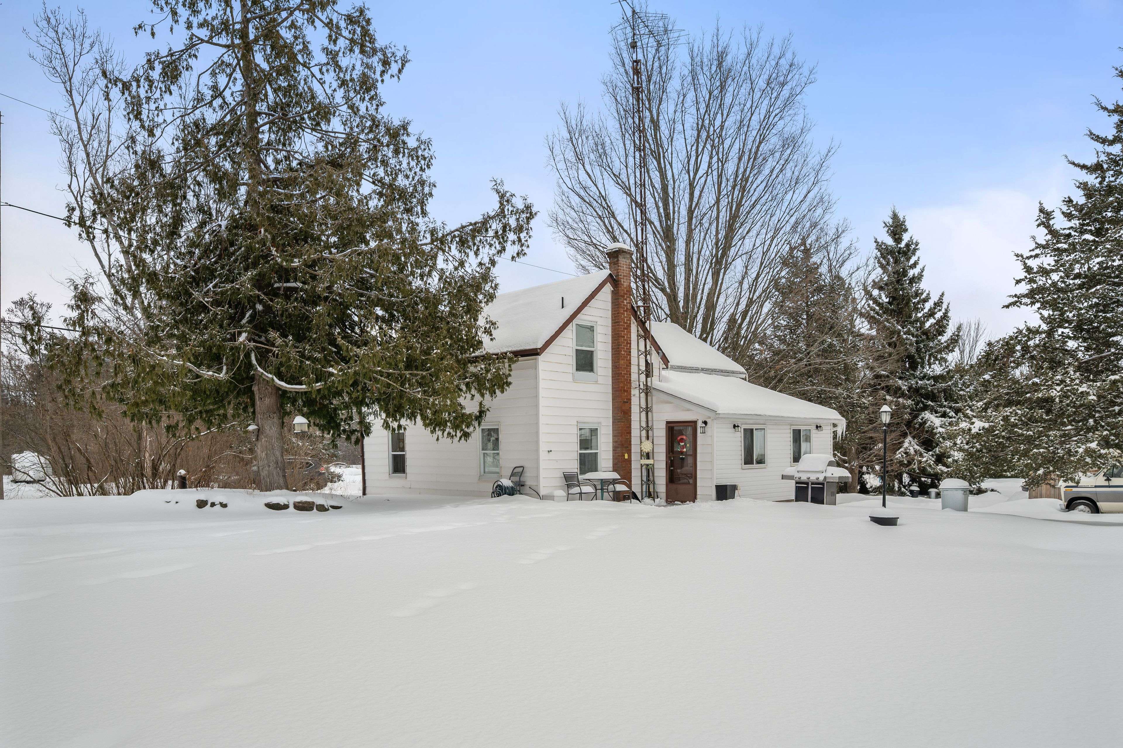 Frontenac, ON K0H 2L0,5593 Perth Road CRES