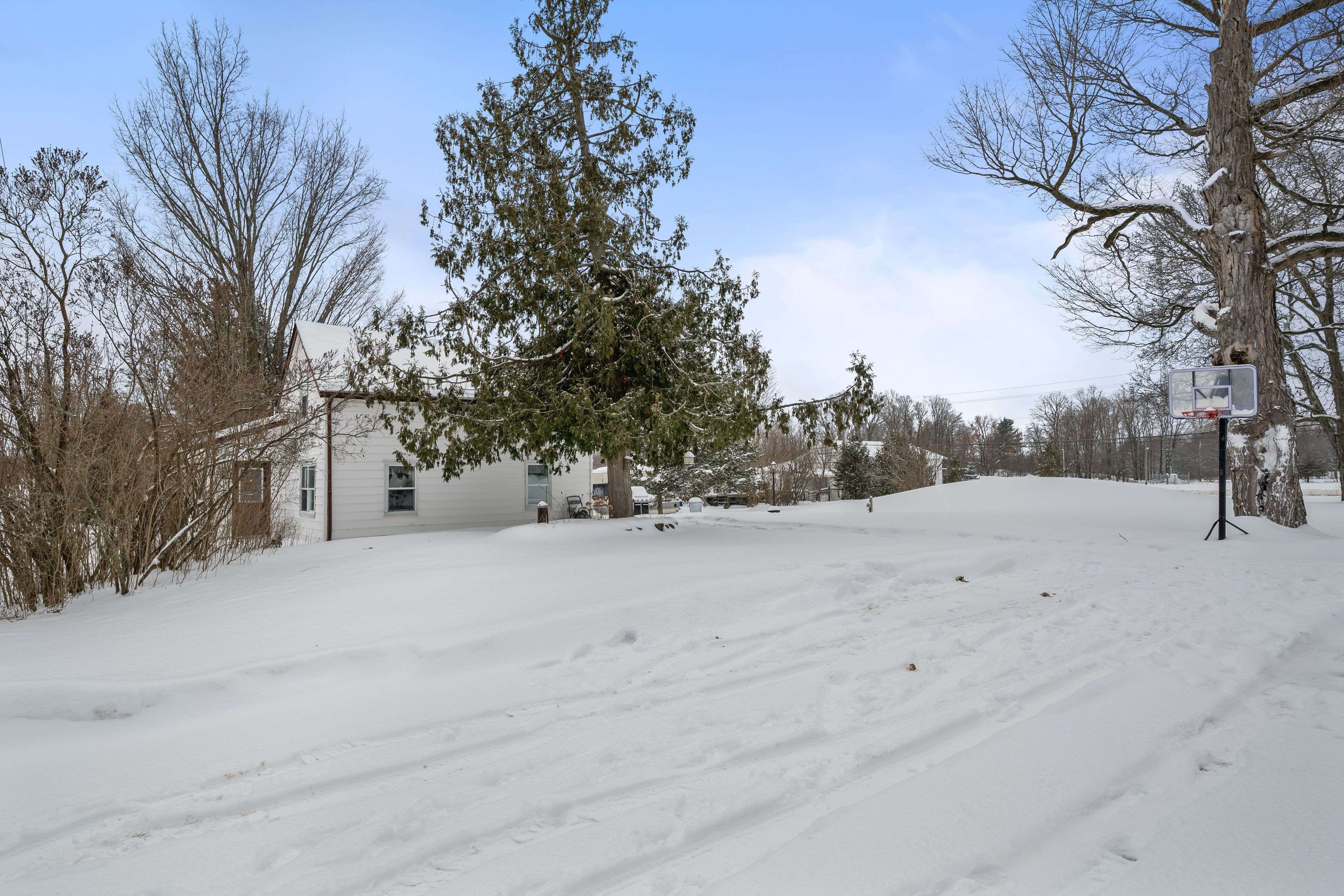 Frontenac, ON K0H 2L0,5593 Perth Road CRES