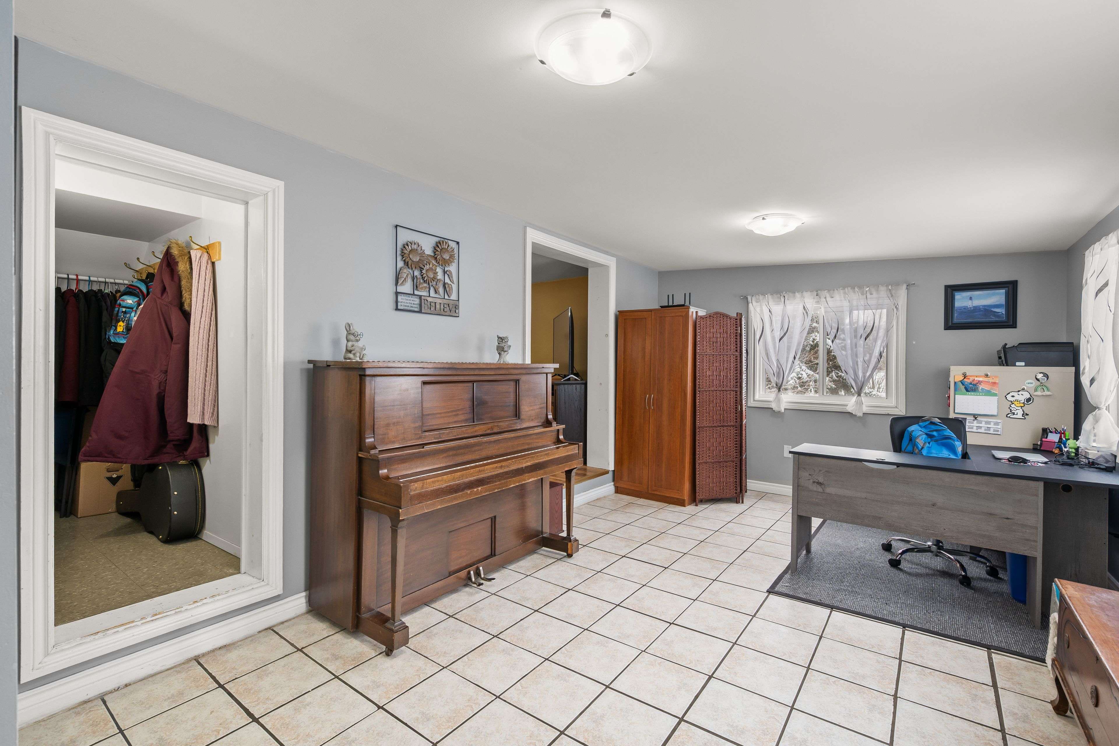 Frontenac, ON K0H 2L0,5593 Perth Road CRES