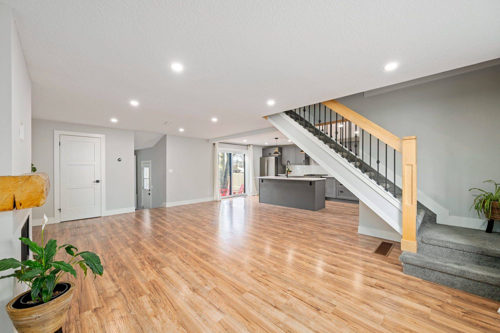 Dutton/dunwich, ON N0L 1J0,164 Nancy ST