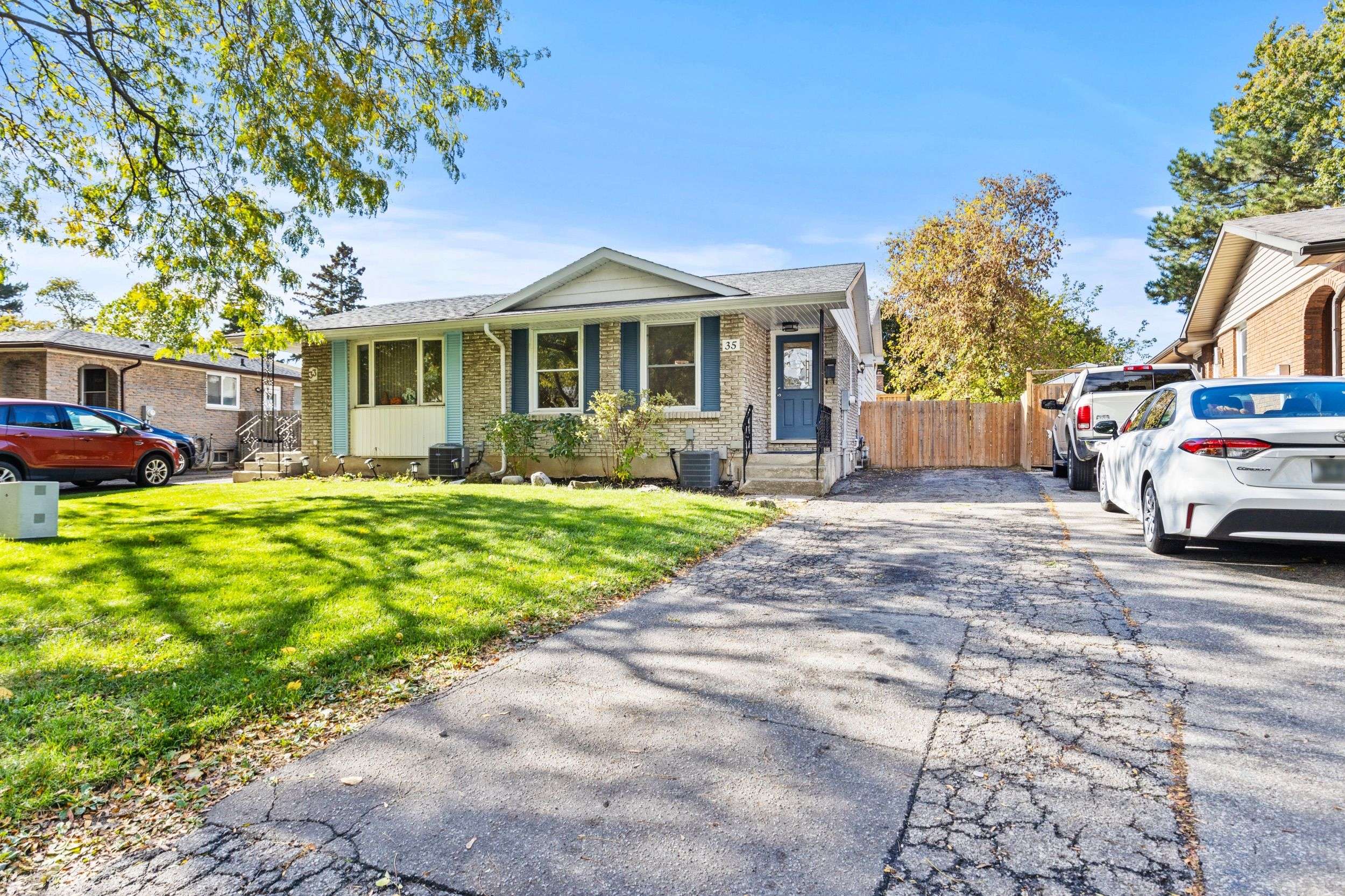 St. Catharines, ON L2N 6C1,35 Lafayette DR