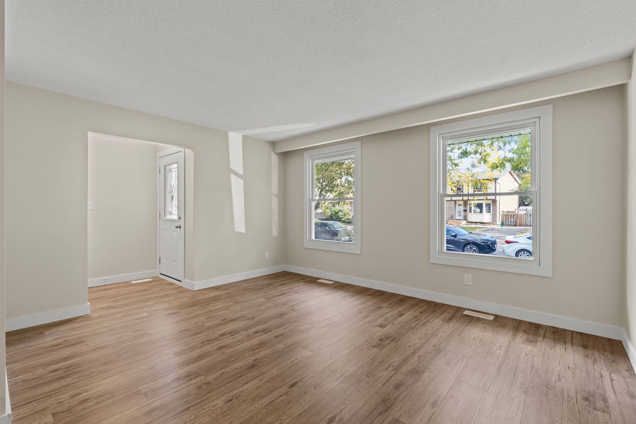 St. Catharines, ON L2N 6C1,35 Lafayette DR