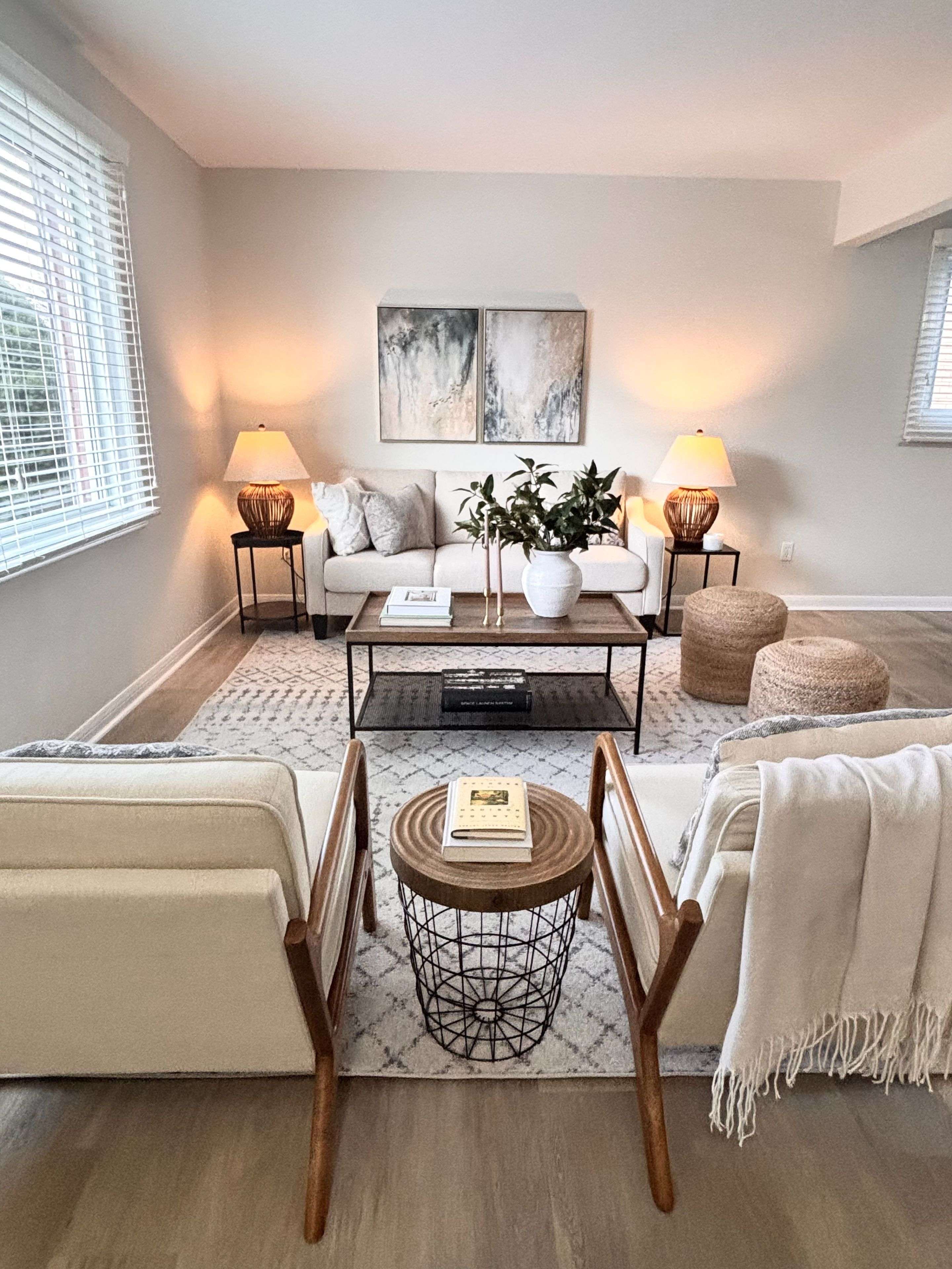 London North, ON N6H 3R1,61 Larkspur CRES