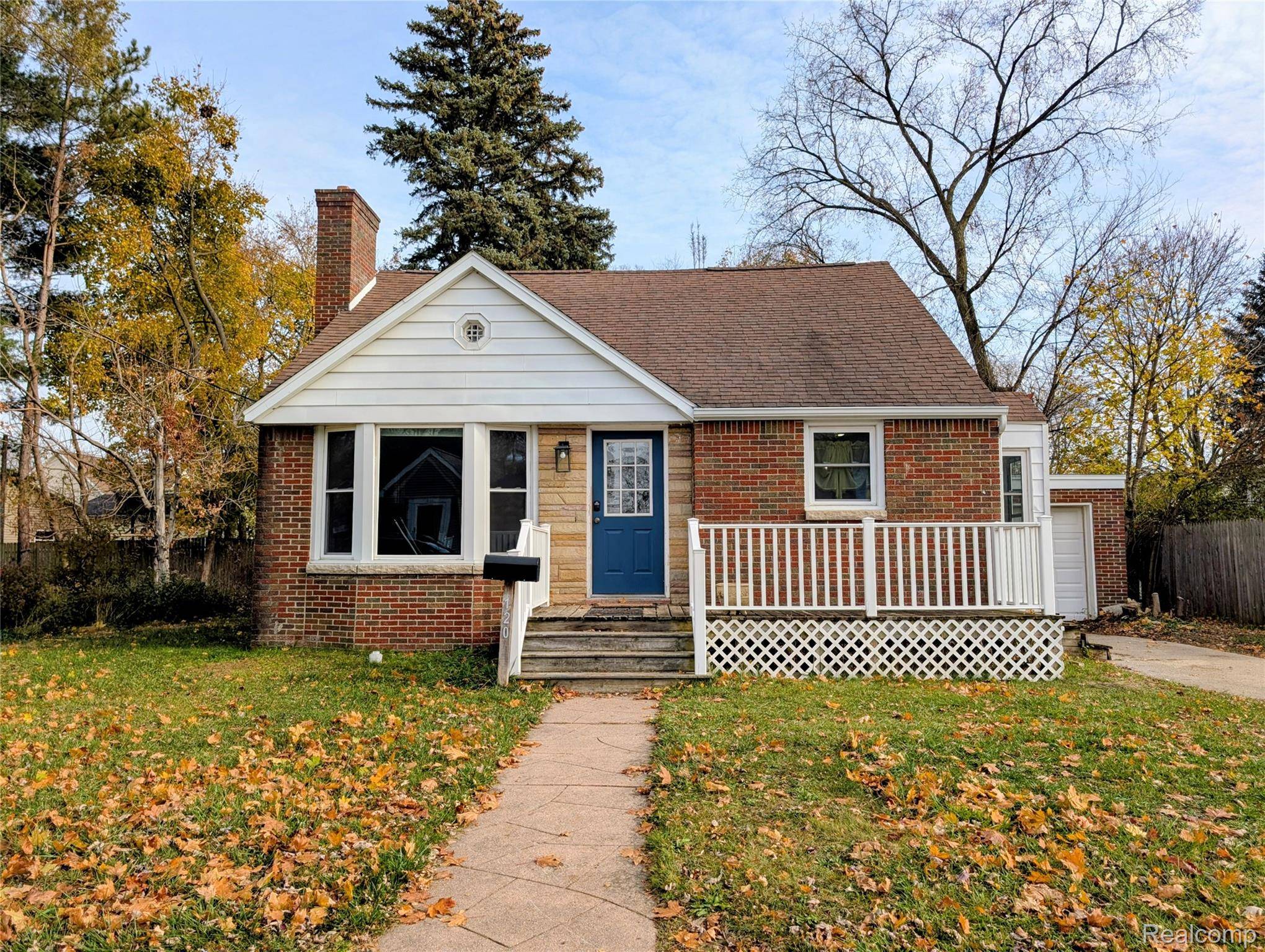 Bad Axe, MI 48413,120 Gratton ST