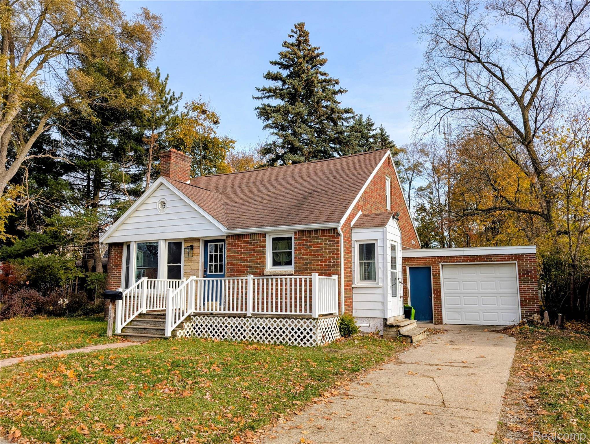 Bad Axe, MI 48413,120 Gratton ST