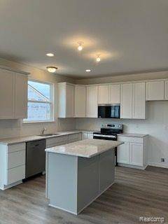 Linden, MI 48451,6198 Parker DR