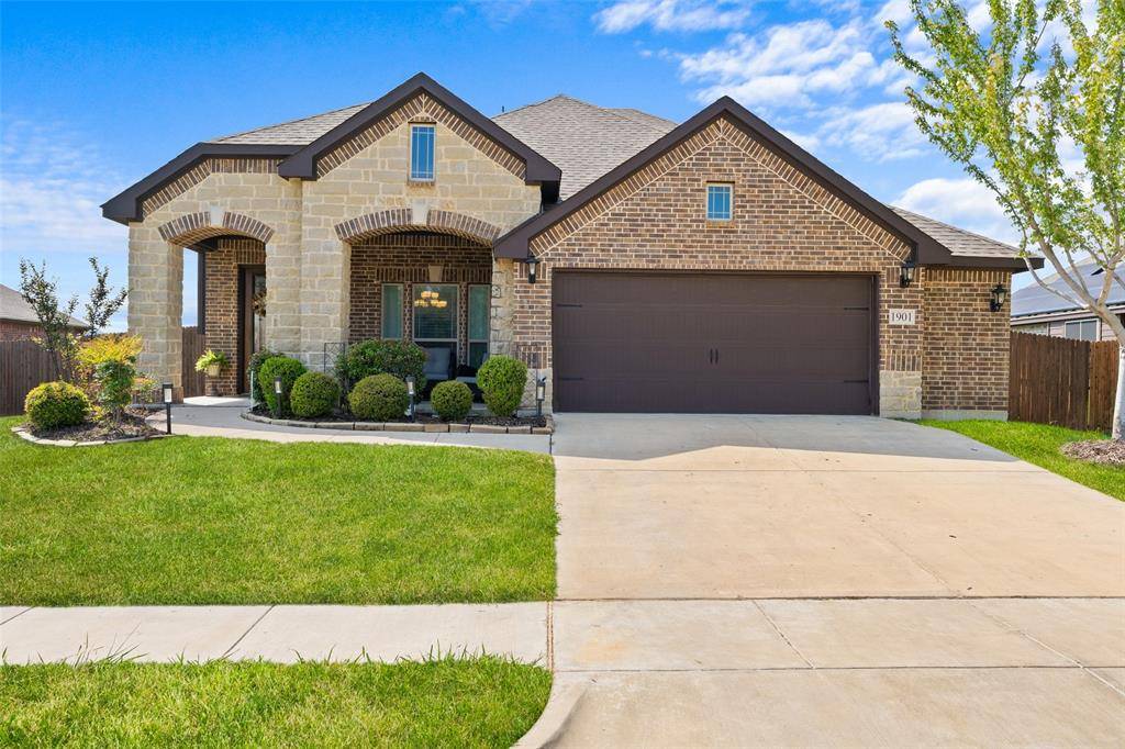 Glenn Heights, TX 75154,1901 Sunflower Drive