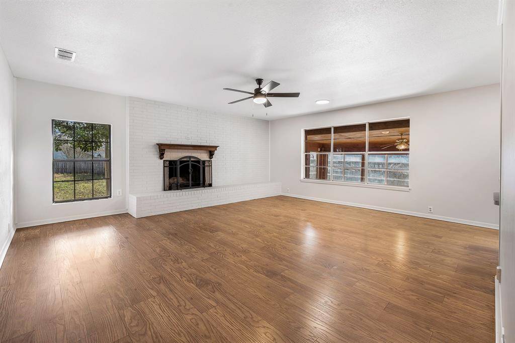 Comanche, TX 76442,1002 W Wrights Avenue