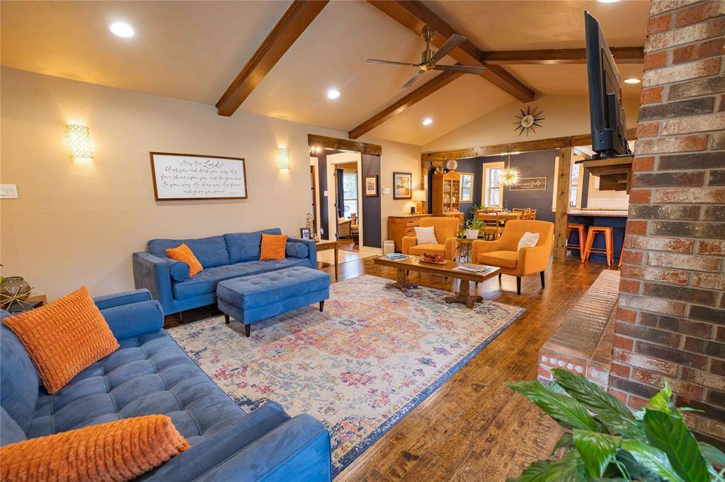 Midlothian, TX 76065,410 Hillcrest Drive