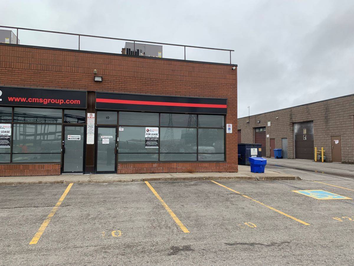 Toronto E11, ON M1X 1L5,2721 Markham RD #10